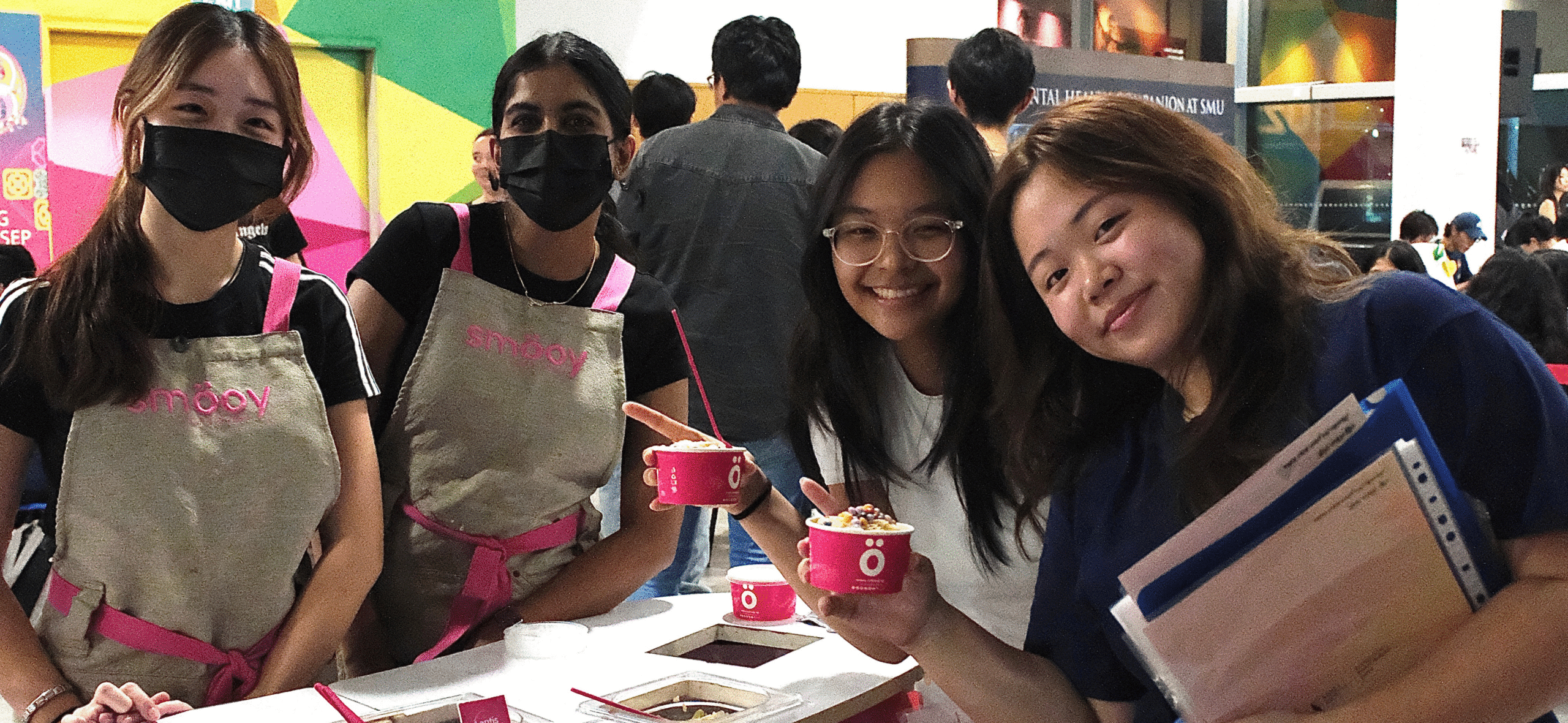 froyo singapore at Smöoy outlet